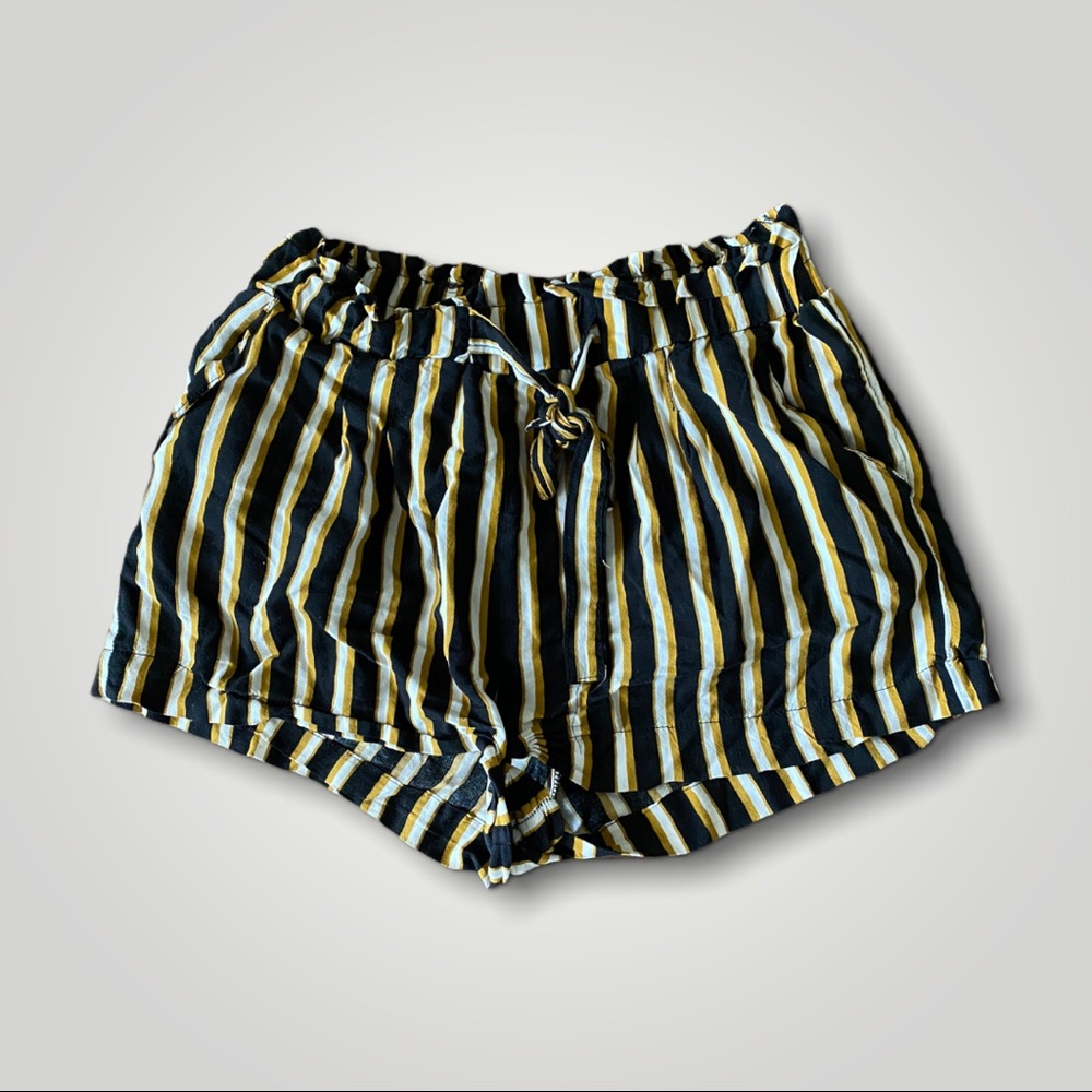 Paper bag waist shorts